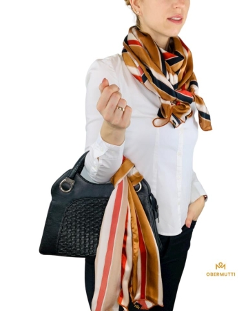 Schal mit Halsschleife aus Seide im Streifenprint